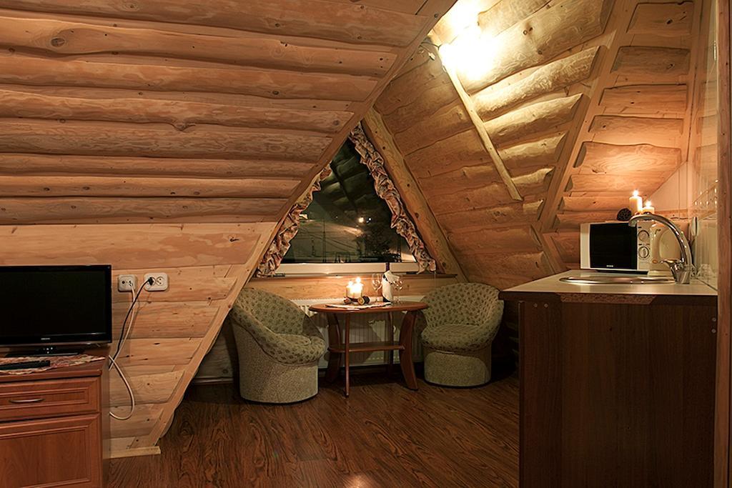 Bukowianski Dworek Bed and Breakfast Bukowina Tatrzańska Camera foto